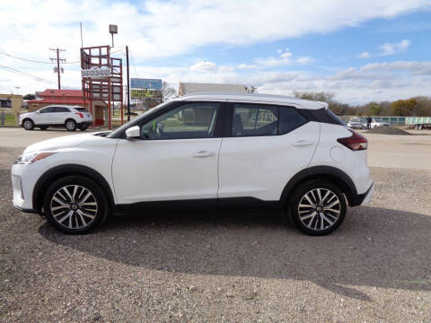 2021 Nissan Kicks for sale at L & L Sales - V&R  FINANCE in Mexia TX