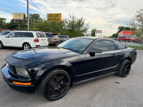 2008 Ford Mustang for sale at Diana rico llc in Dalton GA