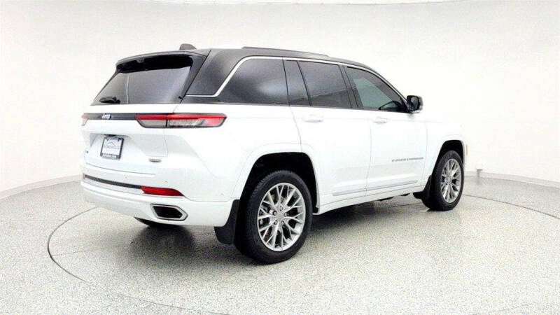 2022 Jeep Grand Cherokee