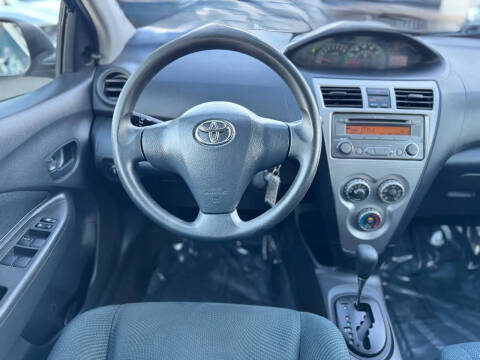 2012 Toyota Yaris Fleet