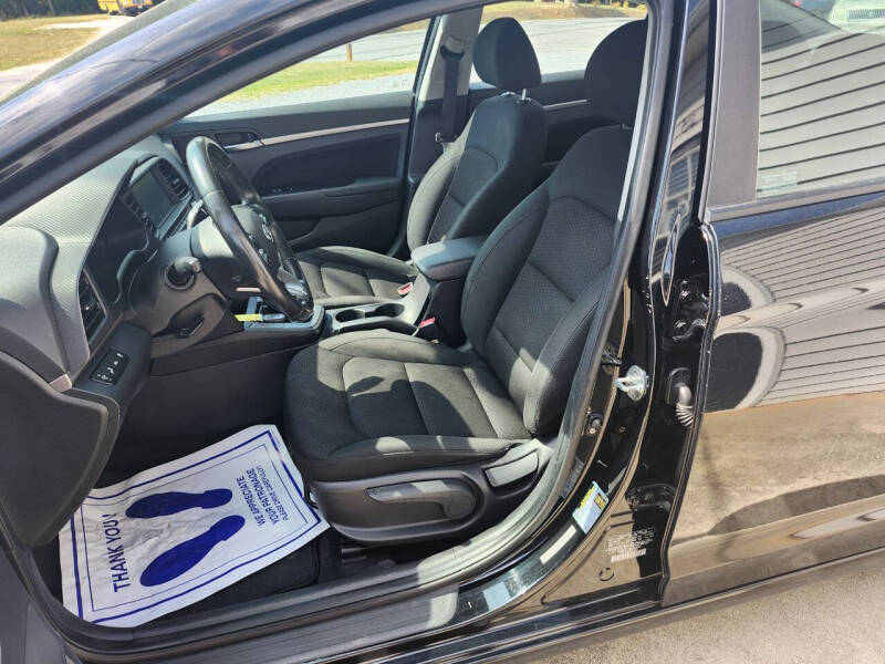 2019 Hyundai Elantra SEL