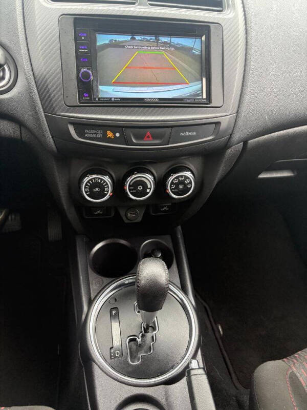 2017 Mitsubishi Outlander Sport 2.4 SE