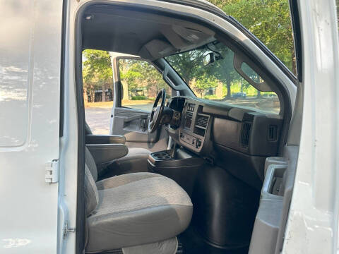 2019 GMC Savana 2500