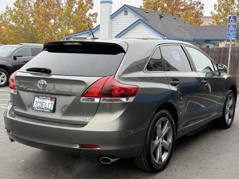 2013 Toyota Venza LE