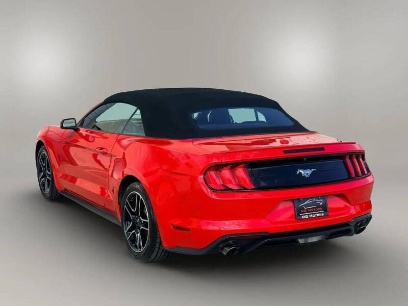 2023 Ford Mustang EcoBoost Premium