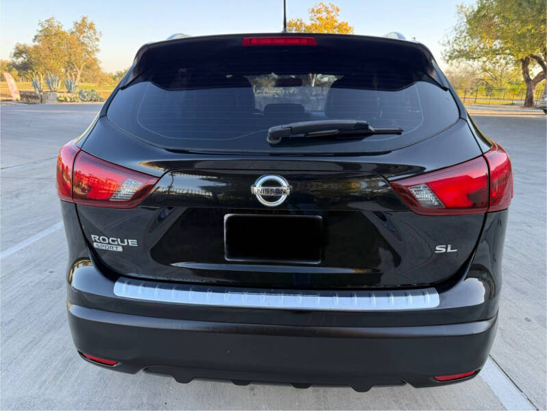 2017 Nissan Rogue Sport SL