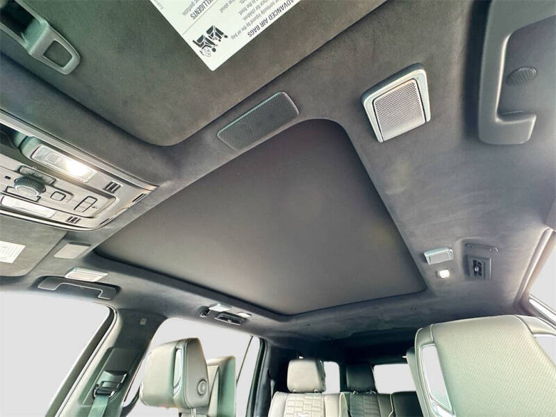 2024 Cadillac Escalade-V ESV