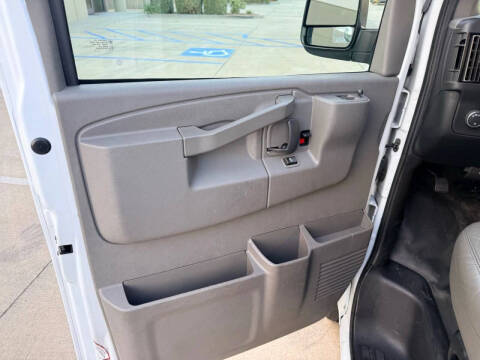 2019 Chevrolet Express 3500