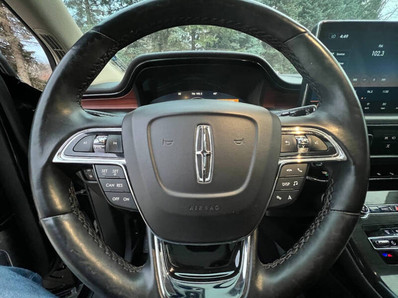 2023 Lincoln Nautilus Reserve