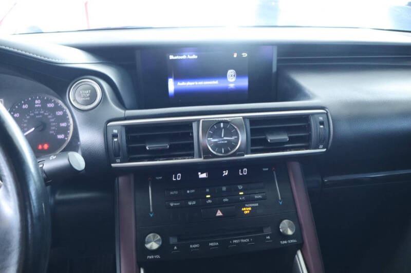 2018 Lexus IS 300