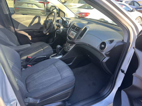 2015 Chevrolet Sonic LT Auto