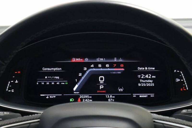 2023 Audi SQ8 4.0T quattro Premium Plus