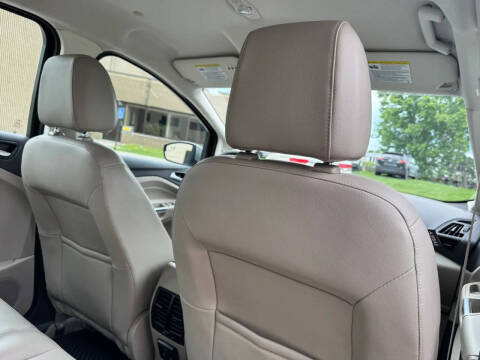 2015 Ford C-MAX Hybrid SEL