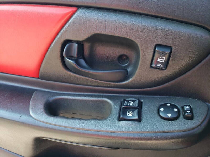 2000 Chevrolet Monte Carlo SS