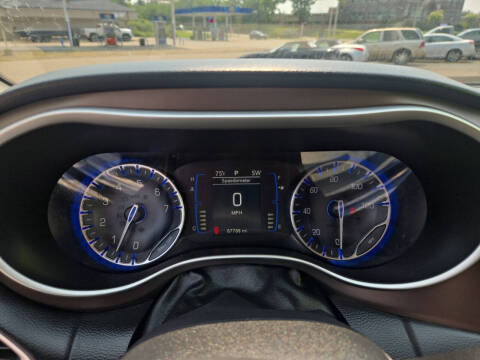 2017 Chrysler Pacifica LX