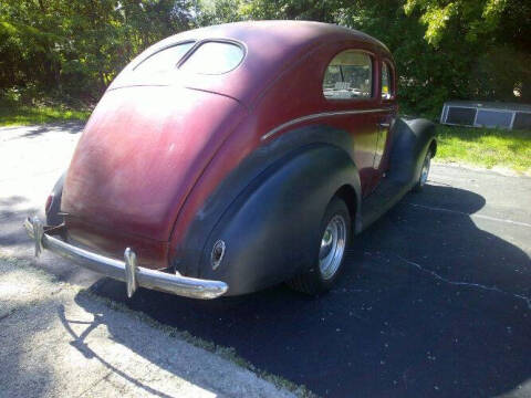 1938 Ford Deluxe