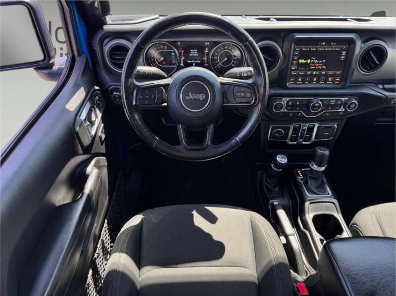 2021 Jeep Gladiator Willys
