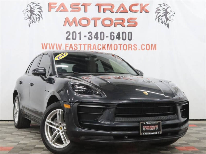 2022 Porsche Macan