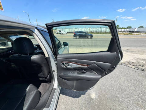 2012 Infiniti M37 x