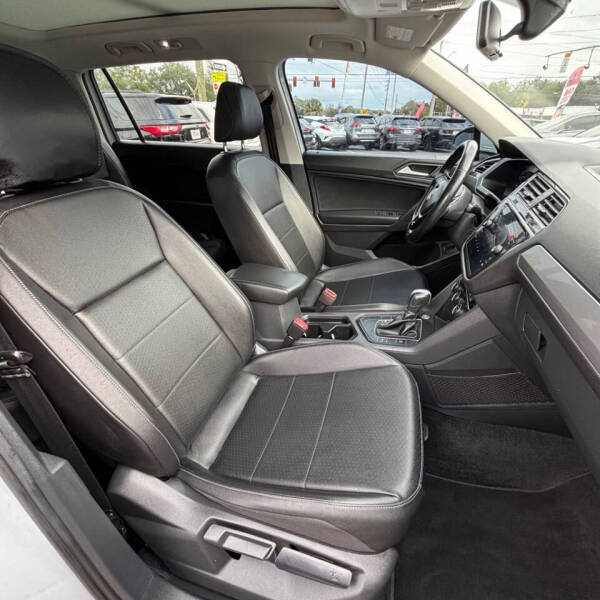 2019 Volkswagen Tiguan SE