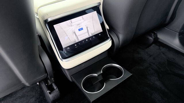 2023 Tesla Model X Standard Range