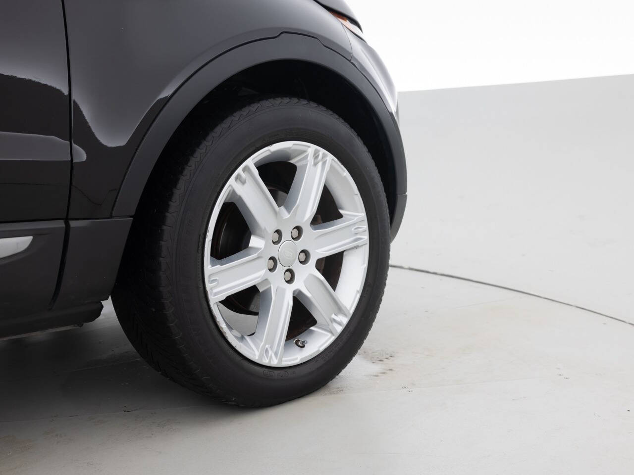 Used Car 2015 Land Rover Range Rover Evoque  Pure Plus Awd 4dr Suv For Sale Under $12,000 In Coal City, Illinois