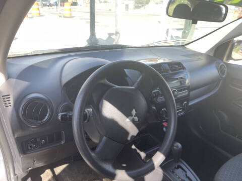 2015 Mitsubishi Mirage DE