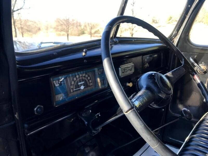1942 Ford F-1