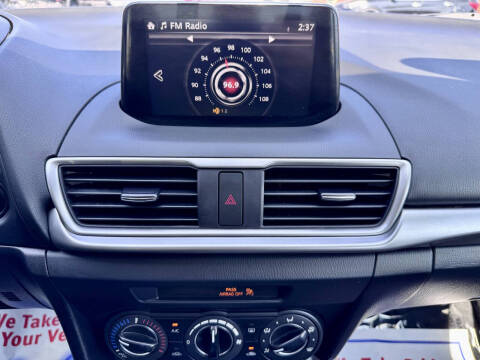 2017 Mazda MAZDA3 Sport