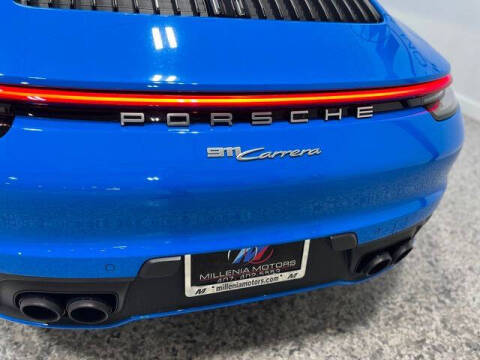2022 Porsche 911 Carrera