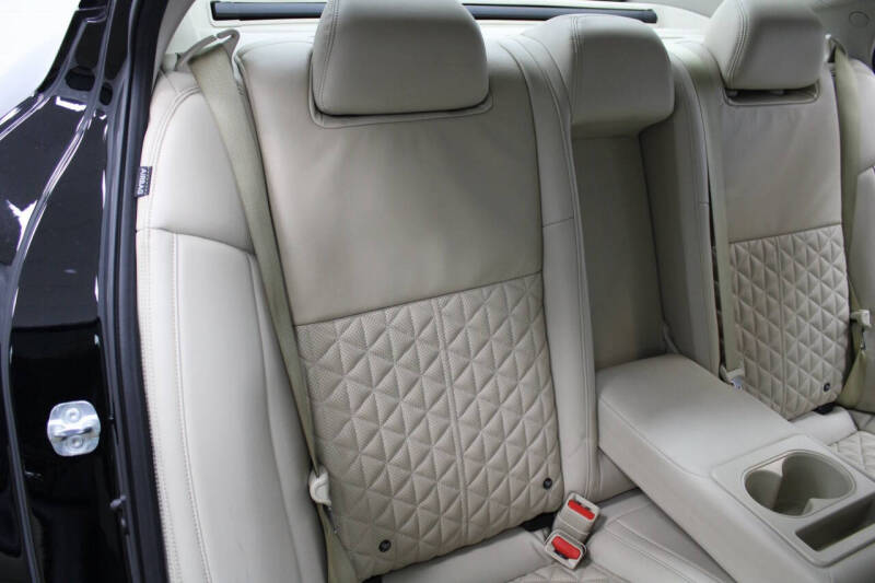 2020 Nissan Maxima Platinum