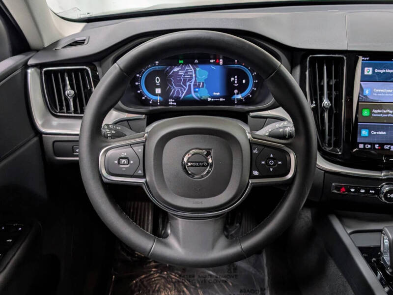 2023 Volvo XC60 B5 Core