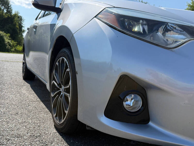 2015 Toyota Corolla S Plus