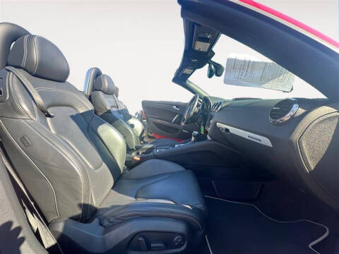 2010 Audi TTS 2.0T quattro Prestige