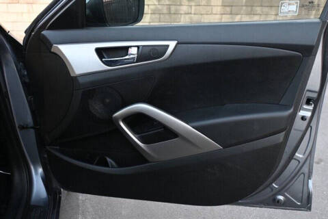 2017 Hyundai Veloster