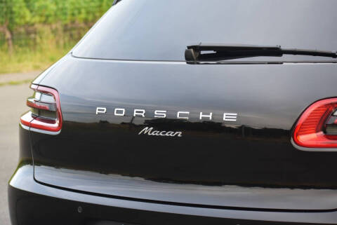 2017 Porsche Macan