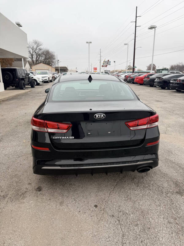 2019 Kia Optima LX
