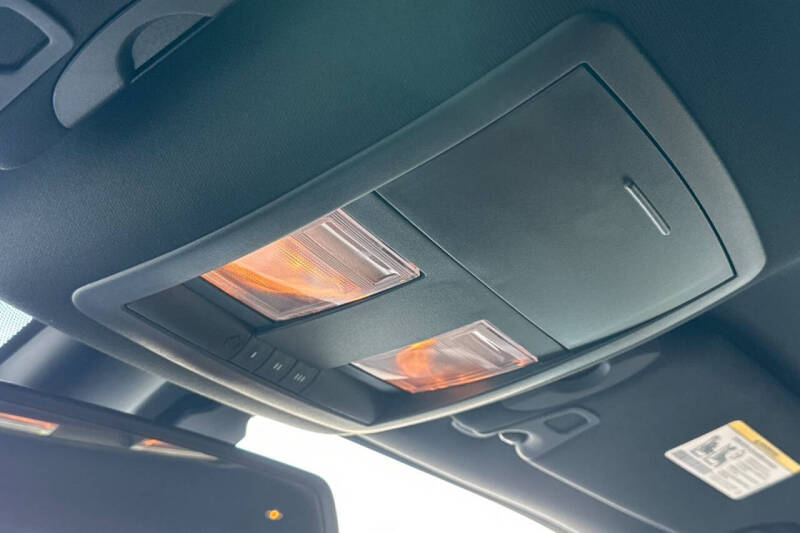 2015 Dodge Challenger SRT Hellcat