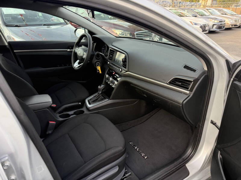 2020 Hyundai Elantra SEL