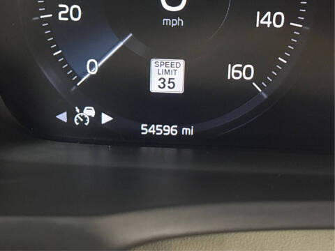 2020 Volvo XC90 T6 Inscription 6-Passenger