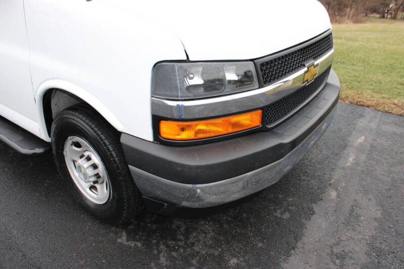 2024 Chevrolet Express 2500