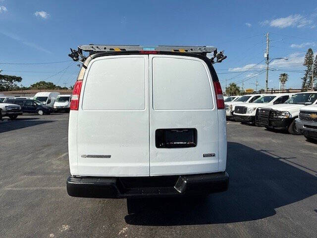 2018 Chevrolet Express 2500