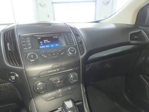 2016 Ford Edge SE