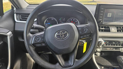 2021 Toyota RAV4 Hybrid LE