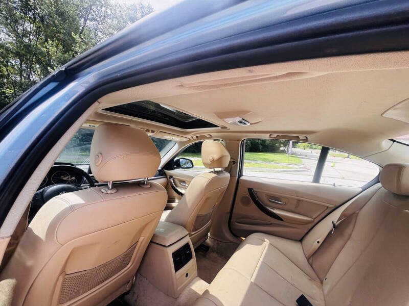 2014 BMW 3 Series 320i
