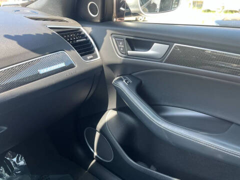 2015 Audi SQ5 3.0T quattro Premium Plus