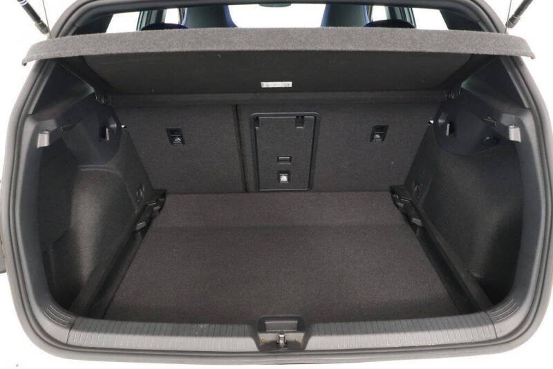 2022 Volkswagen Golf R 4Motion