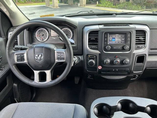 2024 RAM 1500 Classic SLT