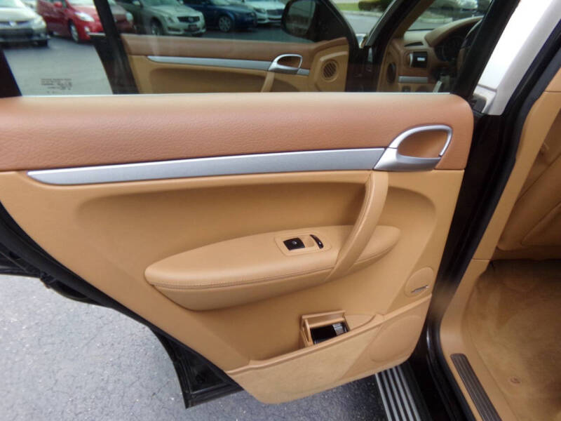 2005 Porsche Cayenne S