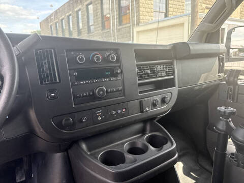 2019 Chevrolet Express 2500